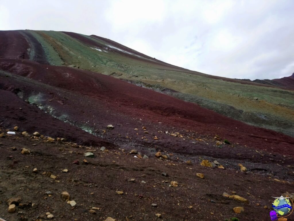 Peru montaña de siete colores